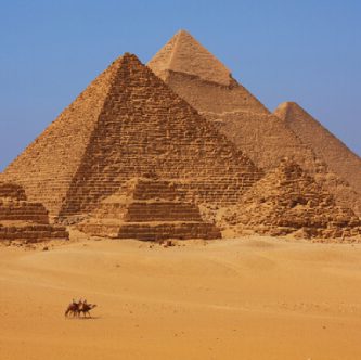 las grandes pirámides